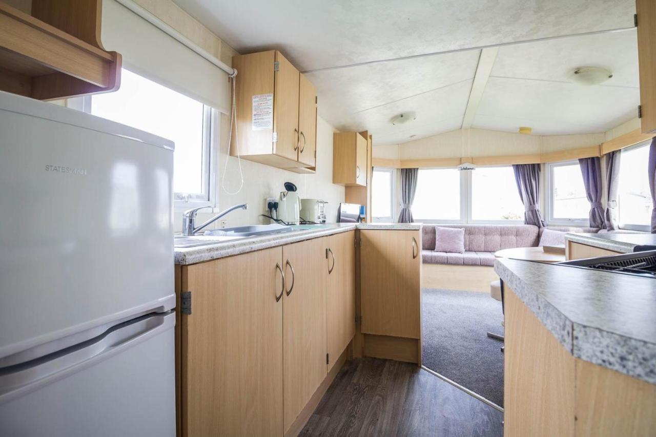 Lovely 8 Berth Caravan At Southview Holiday Park In Skegness Ref 33061C Hotell Exteriör bild
