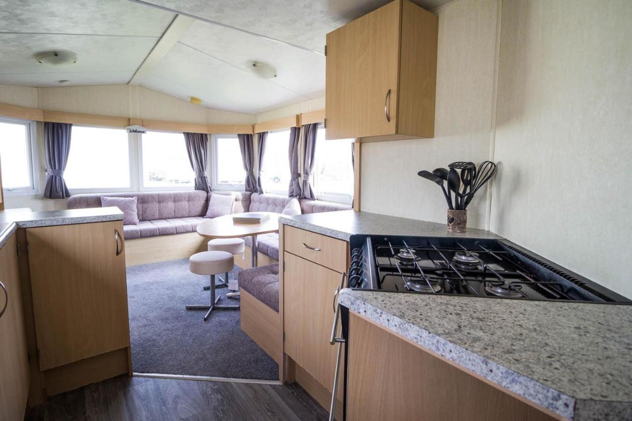 Lovely 8 Berth Caravan At Southview Holiday Park In Skegness Ref 33061C Hotell Exteriör bild