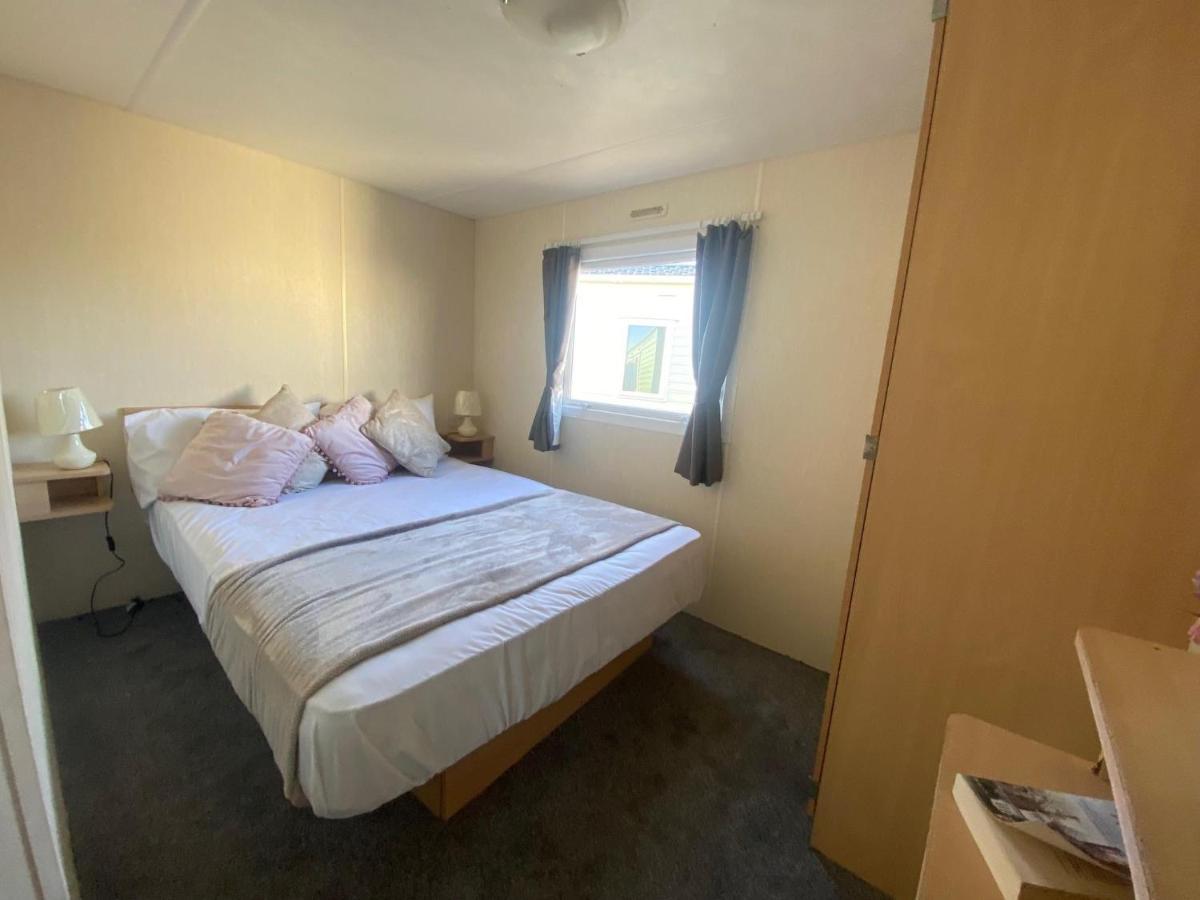 Lovely 8 Berth Caravan At Southview Holiday Park In Skegness Ref 33061C Hotell Exteriör bild
